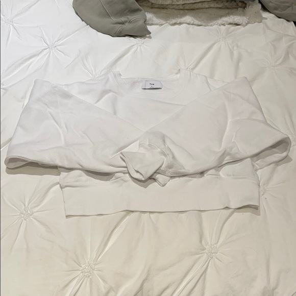 Aritzia TNA Perkins Sweatshirt
